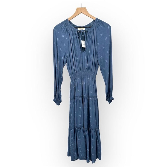 Urban Outfitters Dresses & Skirts - Urban Outfitters Reese Paisley Blue Midi Dress Smocked Tiered Petite Size S